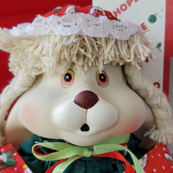 House of Lloyd Holiday House Of Lloyd Hiphop Christmas Around The World Poshmark